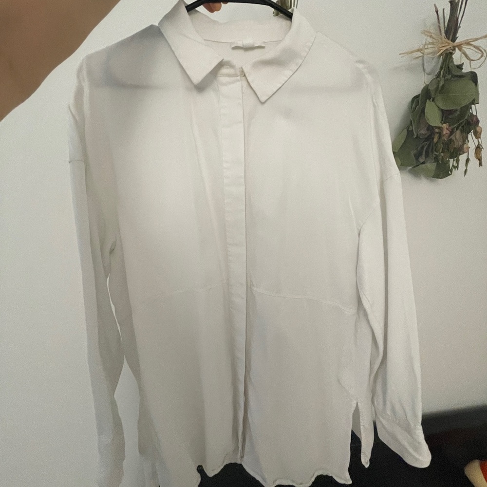 COS white shirt